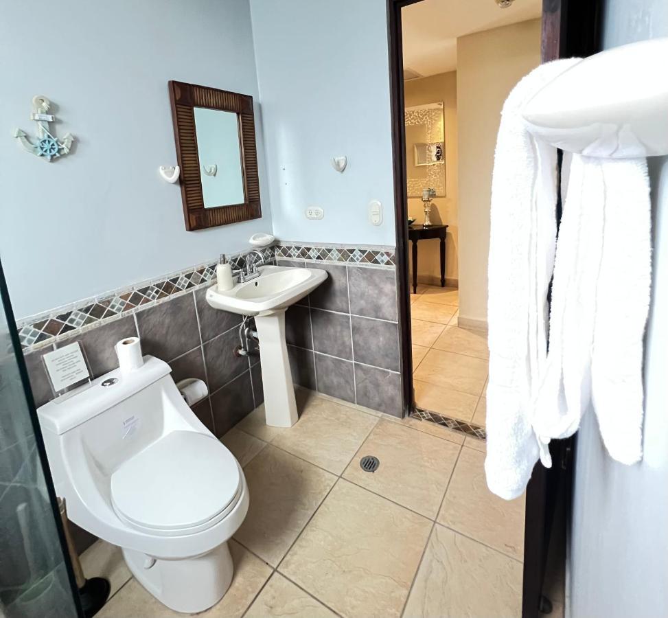 Beachfront Condo Bahia Encantada L1 Jaco Beach Exterior photo